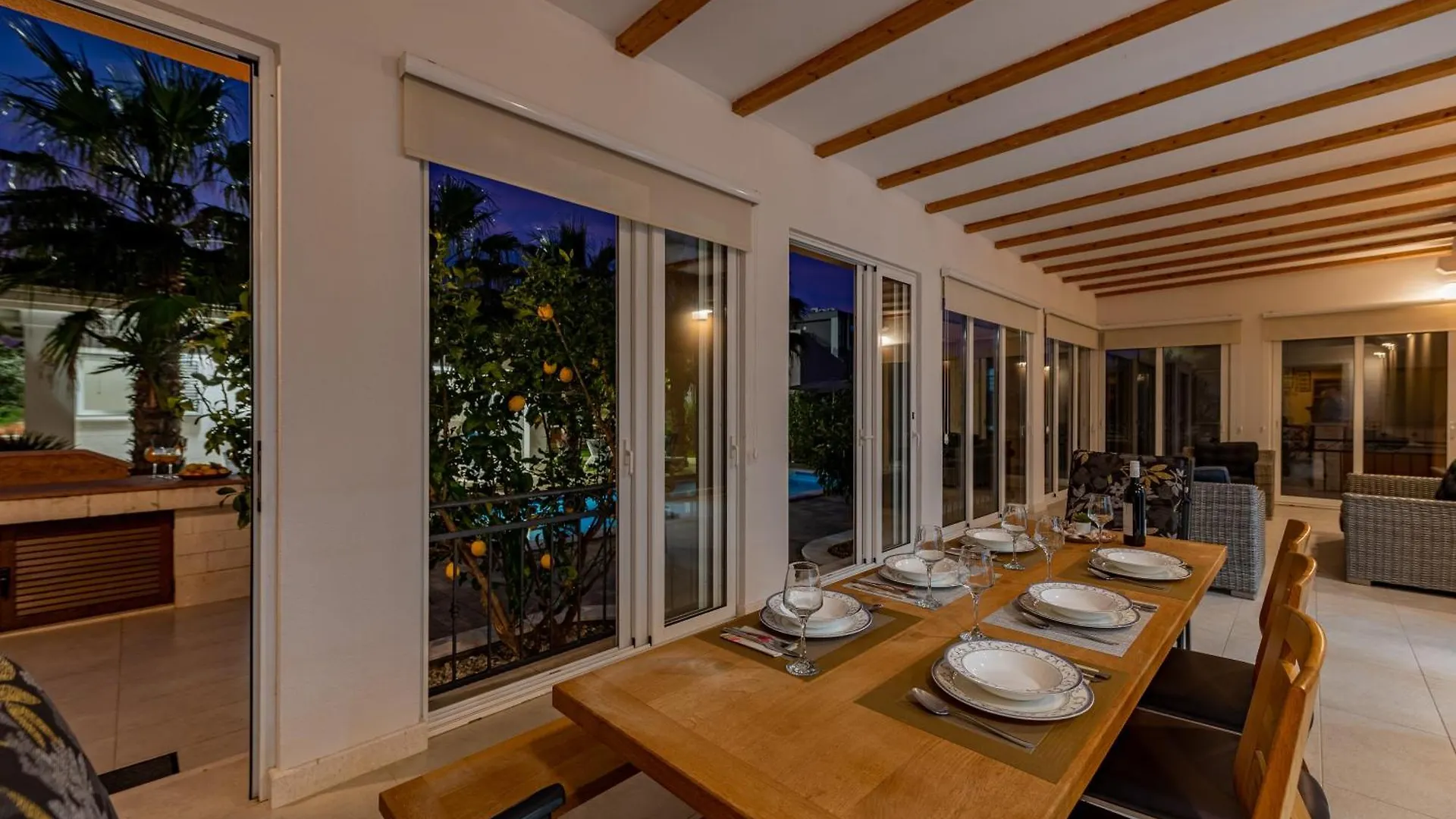 Luxury Villa Agape Palm Beach Tennisplatz Privlaka  Croácia
